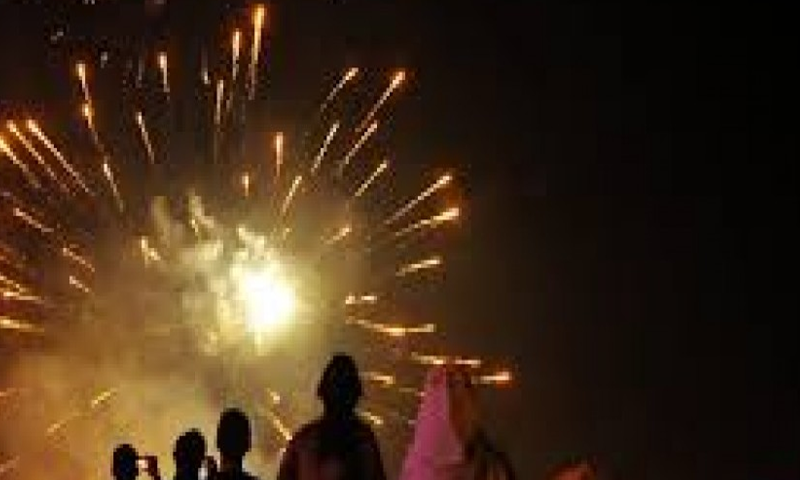 نئے سال کا آغاز،ملک کے مختلف شہروں میں جشن،ہوائی فائرنگ