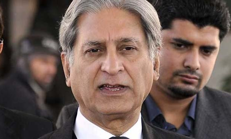 'نوازشریف کی تاحیات نااہلی کے فیصلے کو صحیح نہیں مانتا لیکن ۔ ۔ ۔'