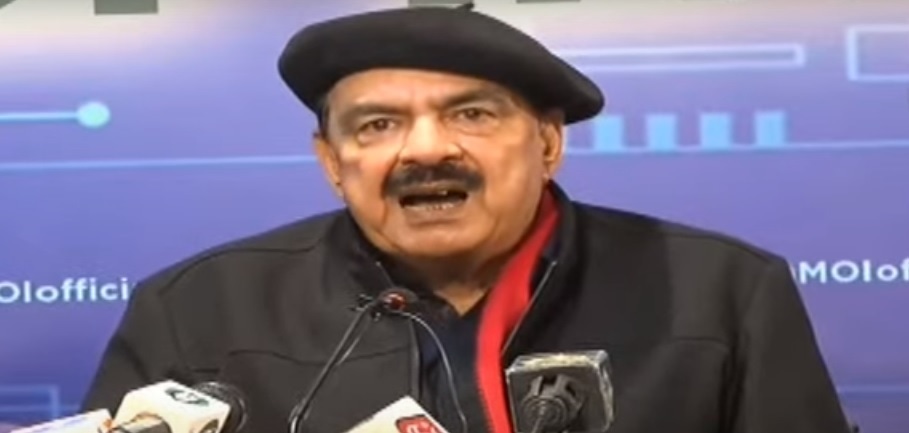 Interior Minister Sheikh Rashid addresses a press conference in Islamabad. Photo: Screengrab/Aaj News