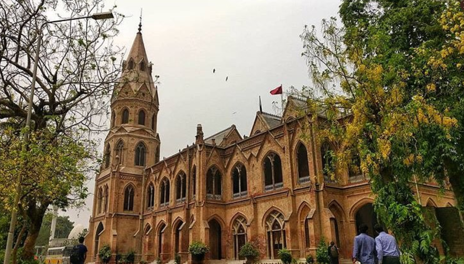 The incident took place at the amphitheatre of the university. Two people, who are believed to be the proctor and deputy proctor are seen dragging and beating a student in the video. Twitter/GCU Lahore The incident took place at the amphitheatre of the university. Two people, who are believed to be the proctor and deputy proctor are seen dragging and beating a student in the video. Twitter/GCU Lahore