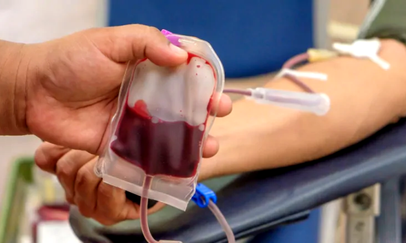 گزشتہ 17 سالوں میں رضاکارانہ خون کے عطیات میں 9 فیصد اضافہ