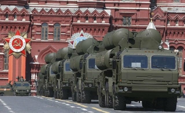 Russian S-400 Triumph medium-range and long-range surface-to-air missile systems on display during a parade in Moscow, Russia. PHOTO: Reuters/File.