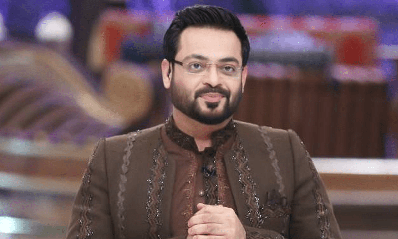 سندھ ہائیکورٹ: عامر لیاقت کی قبر کشائی اور پوسٹ مارٹم سے متعلق حکم معطل