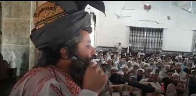 Cleric taken by photoshop mischief ‘bans’ women from Bajaur bazaars