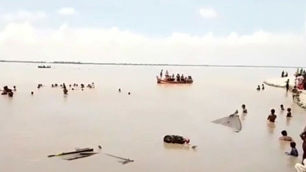 صادق آباد: دریائے سندھ میں کشتی ڈوبنے کا واقعہ، مزید 4 لاشیں نکال لی گئیں