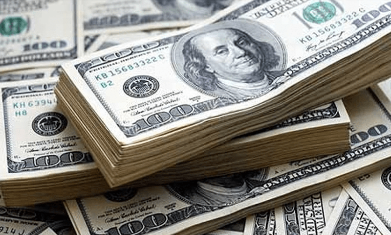 روپے کی بے قدری، ڈالر کی قیمت میں مزید اضافہ