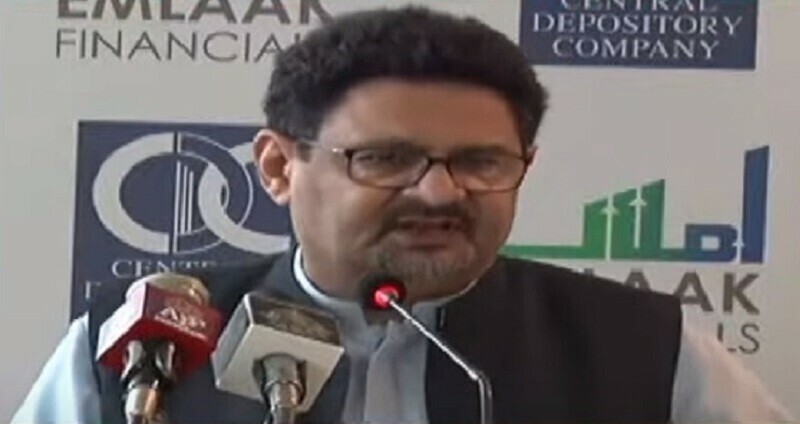 یہ کوئی ڈھکی چھپی بات نہیں کہ ملک پیچھے رہ گیا: وزیر خزانہ