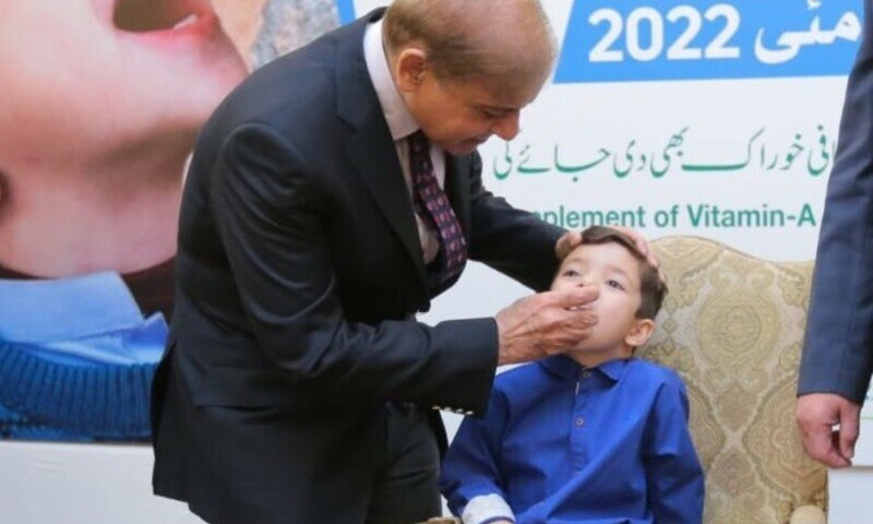 PM Shehbaz aims for a polio-free Pakistan, hails frontline workers