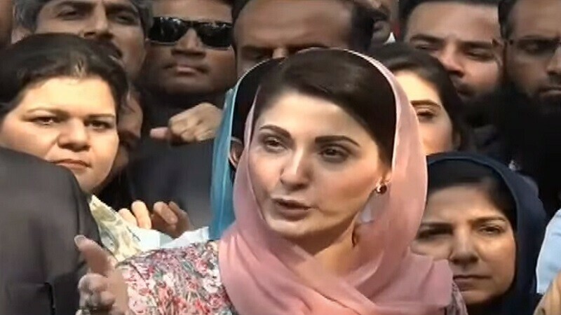 مشکل آتی ہے تو عمران خان ڈرانا دھمکانا شروع کردیتے ہیں: مریم نواز