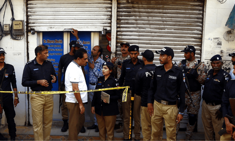 صدرمیں ڈینٹل کلینک پرفائرنگ کا سہولت کارساتھی سمیت گرفتار