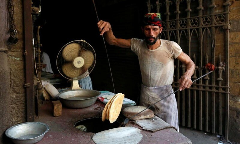 لاہورمیں روٹی، نان کی قیمت میں اضافہ، شہری پریشان
