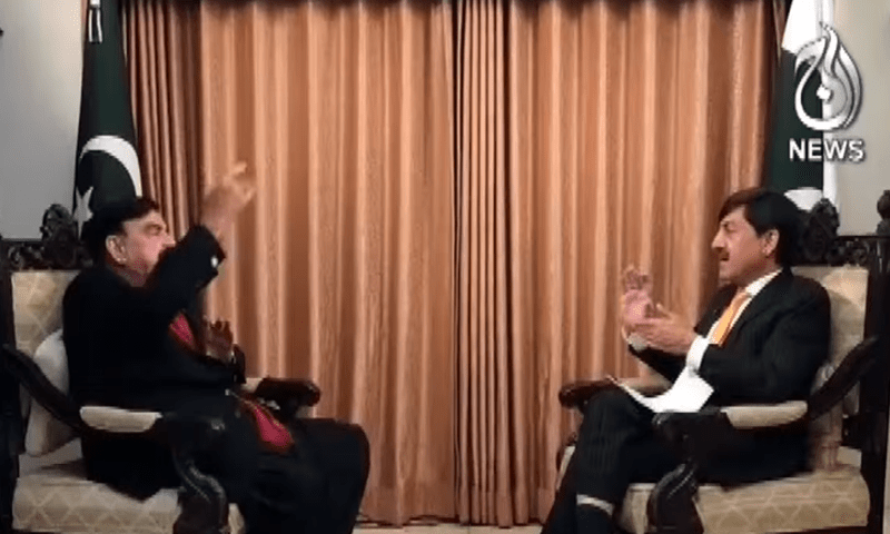 الطاف حسین کی پارٹی انتخابات میں حصہ لے گی، شیخ رشید