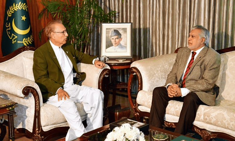 عارف علوی اسحاق ڈار ملاقات: پی ٹی آئی کی شہباز حکومت سے این آر او لینے کی کوشش؟