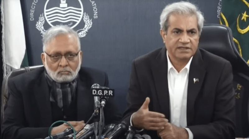 عمران پر حملہ مذہبی جنونی کی کارروائی نہیں سازش تھی، گارڈز کا اسلحہ کلیئر ہوچکا، پی ٹی آئی