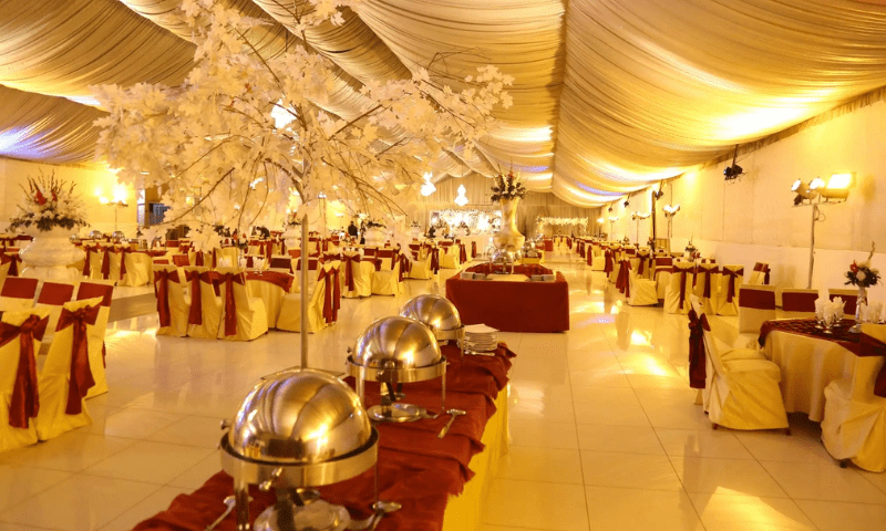 لاہور کے تمام شادی ہالز میں ڈاکٹرز اور میڈیکل اسٹاف کا ہونا لازمی قرار