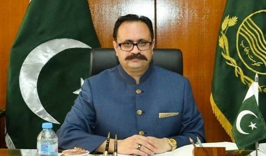 برانڈ نیو بچہ؟ وزیراعظم آزاد کشمیرکا انوکھا سوال مذاق بن گیا