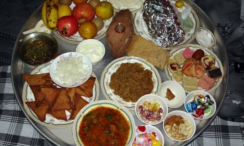 کیا آپ جانتے ہیں بوہرہ تھال میں کیا کیا چیزیں ہوتی ہیں؟