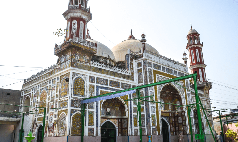 لاہور، مُغلیہ دور کی ”دائی آنگہ مسجد“ فنِ تعمیرکی اعلیٰ مثال