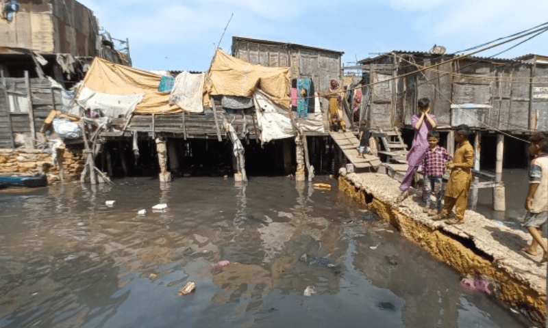 کراچی کے شہریوں کی آنکھوں سے اوجھل جزیرہ