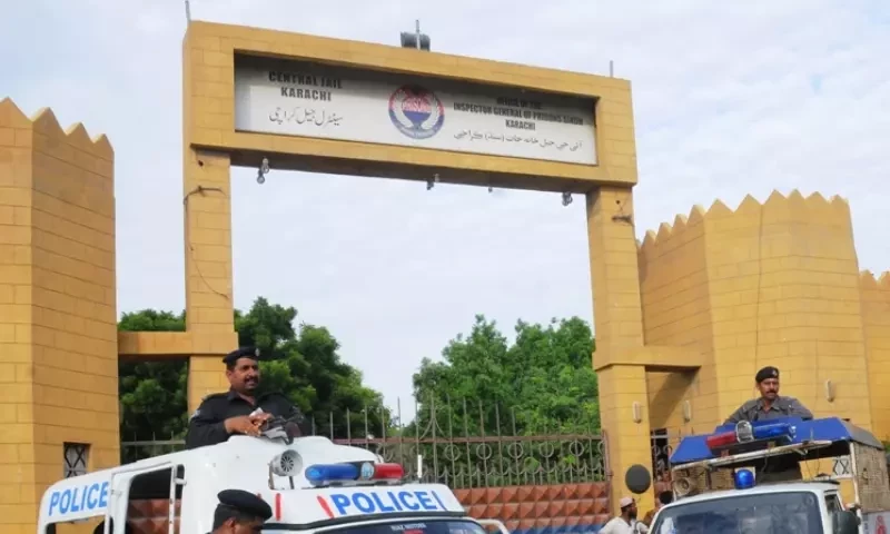 کراچی سینٹرل جیل میں قیدیوں تک منشیات پہنچانے کاانوکھا طریقہ سامنے آگیا