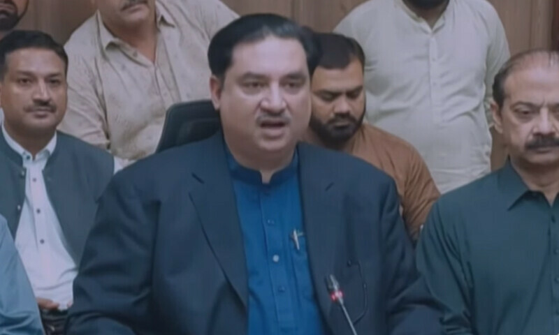 حکومت تبدیل ہونے سے چیزیں بہتر ہونے میں کافی وقت لگتا ہے، خرم دستگیر