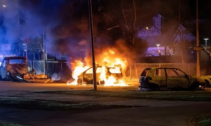 سوئیڈش عدالت نے عید کے پہلے روز قرآن پاک کو شہید کرنے کی اجازت دے دی