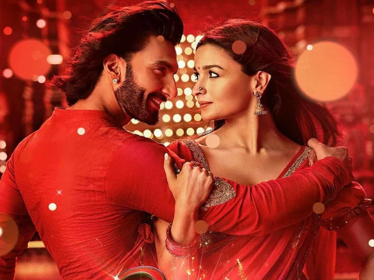 رنویر اور عالیہ کی فلم ’راکی اور رانی کی پریم کہانی‘ کا ٹریلر ریلیز