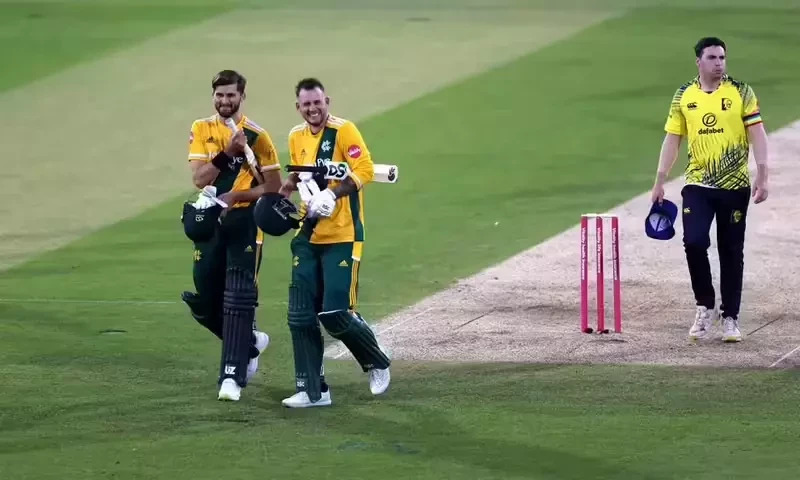 Vitality Blast - Durham v Notts Outlaws - Seat Unique Riverside, Chester-le-Street, Britain - May 29, 2023 Nottingham Outlaws’ Alex Hale celebrates after the match with Shahid Afridi