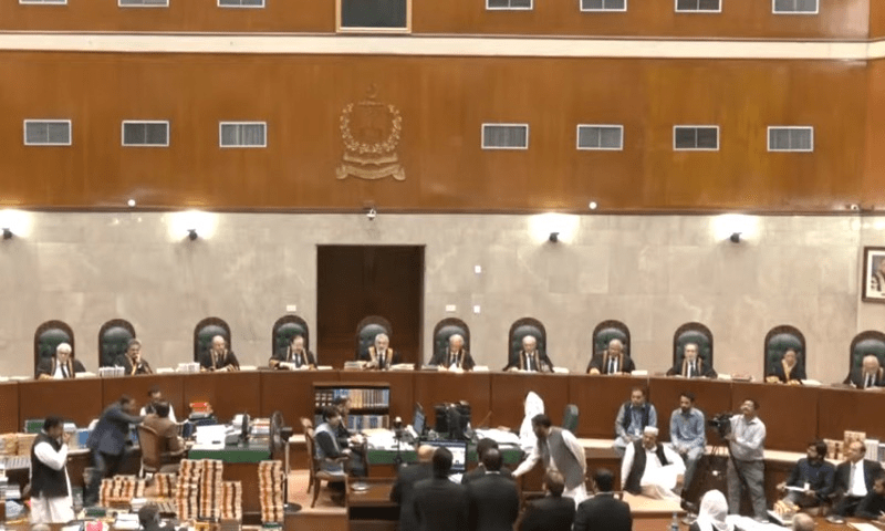 سپریم کورٹ نے پریکٹس اینڈ پروسیجر ایکٹ پر بینچز بنانے سے متعلق حکم امتناع ختم کردیا