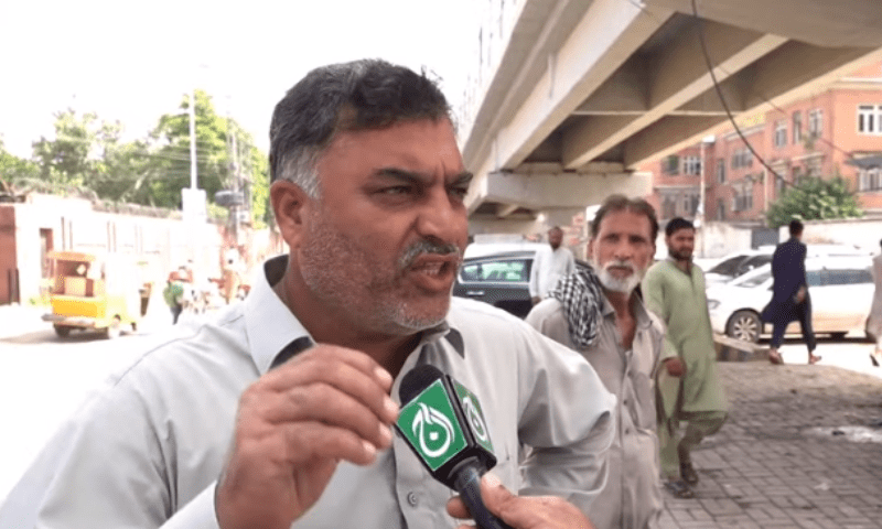 پشاور: ملک میں مہنگائی، بدامنی اور کرپشن کا حل انتخابات ہے؟