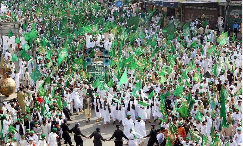 ملک بھر میں کل 12 ربیع الاول عقیدت اور احترام کیساتھ منایا جائے گا