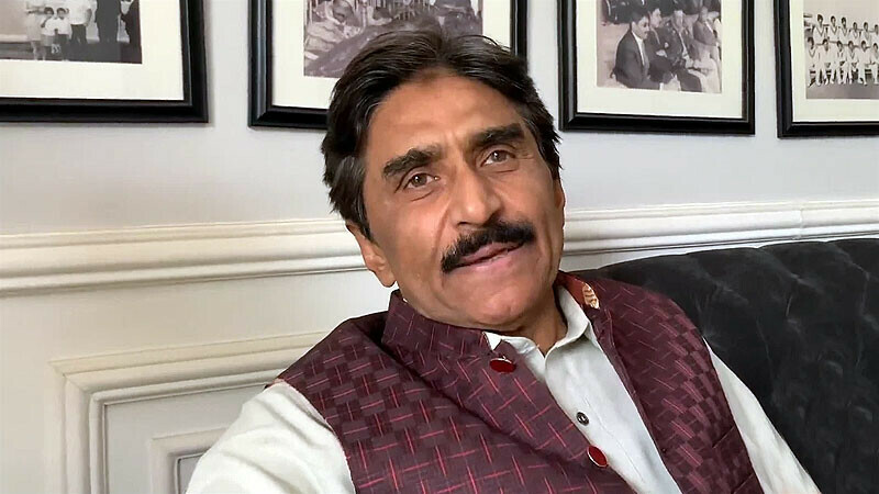 جاوید میانداد نے کرکٹ بورڈ میں پرچیاں چلنے کا انکشاف کردیا