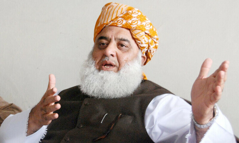 افغان ووٹرز کی تحقیقات کی جائیں، الیکشن تاخیر کا شکار ہوتے ہیں تو بڑا سودا نہیں، فضل الرحمان