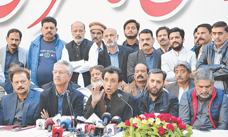 بارش کے بعد ثابت ہوگیا شہر میں کراچی دشمن حکومت ہے، خالد مقبول صدیقی