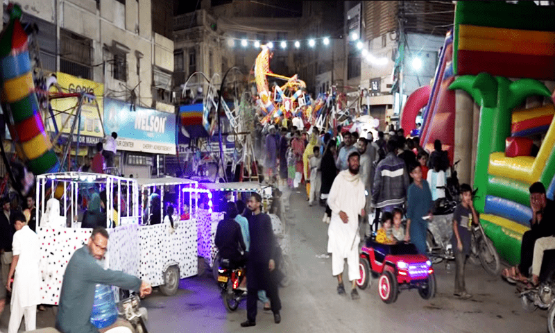 رمضان المبارک میں لگنے والا کراچی کا منفرد میلہ