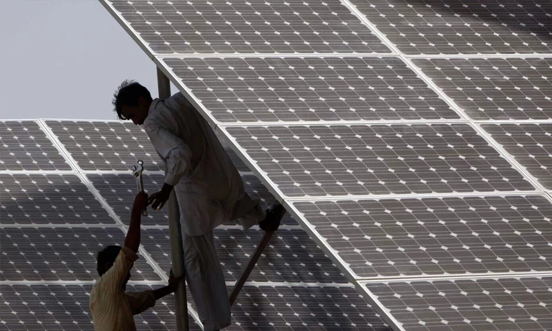 پنجاب میں ایک کلو واٹ کے 50 ہزار سولر سسٹم مفت دینے کا اعلان