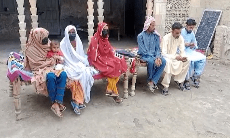 دائیں طرف دل رکھنے کا دعویٰ کرنے والا دنیا کا سب سے بڑا خاندان پاکستان میں