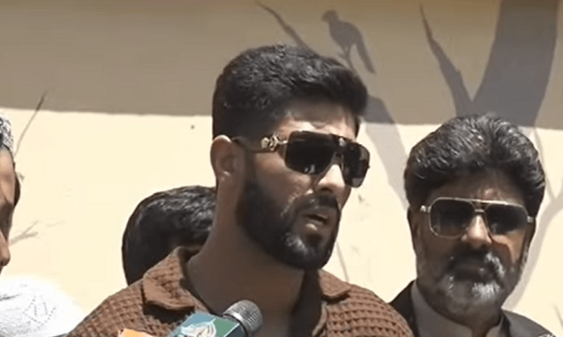 اگلا ہدف ورلڈ ٹائٹل جیتنا ہے، بھارتی حریف کو شکست دینے والے فائٹر شاہ زیب کا عزم