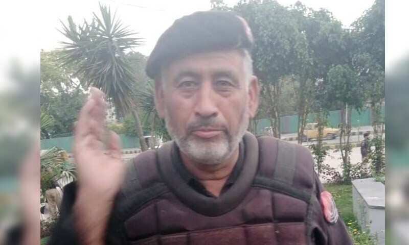 سکھ تاجر کی سیکیورٹی پر مامور اہلکار نامعلوم افراد کی فائرنگ سے جاں بحق