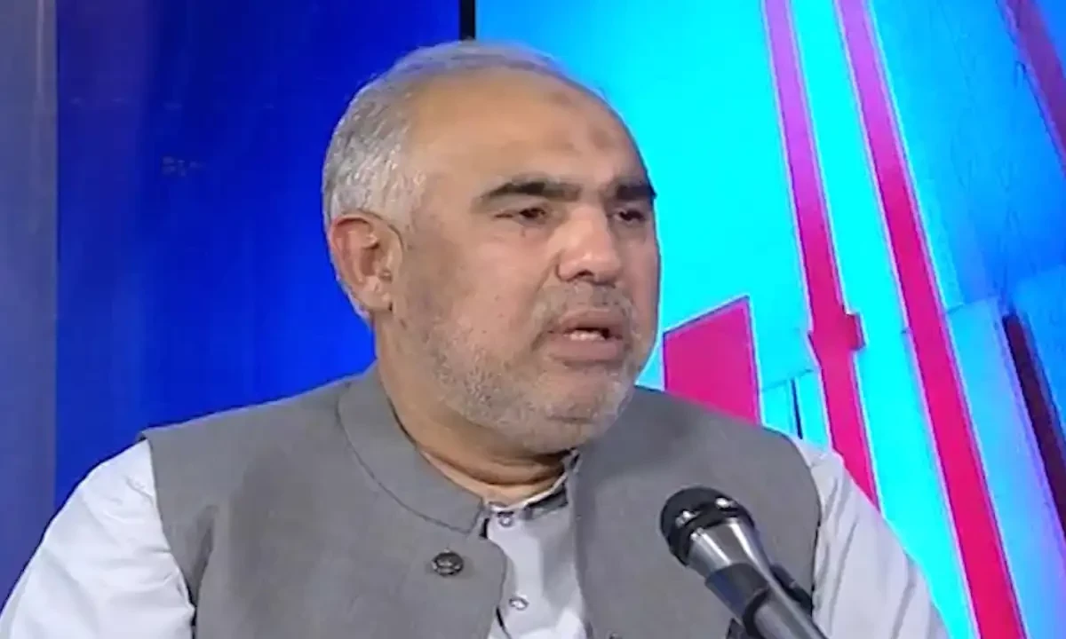 نواز شریف حلفاً کہیں میں انتخابات جیتا ہوں تو ہم سب چھوڑ دیں گے، اسد قیصر