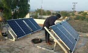 بجٹ کے بعد سول پینلز کی قیمتوں میں کتنی کمی ہوگی