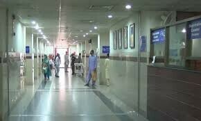 لاہور کے سرکاری ہسپتالوں کی او پی ڈیز آج نویں روز بھی فعال نہ ہوسکیں