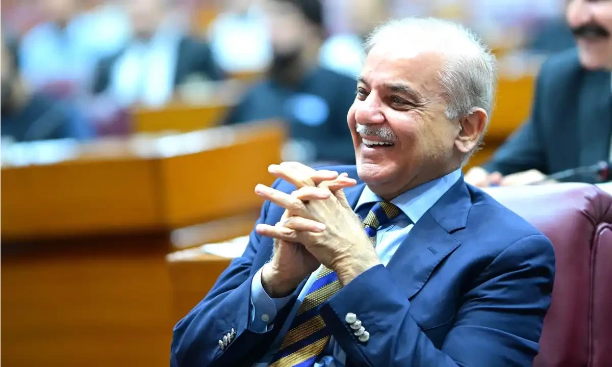 قومی اسمبلی میں وزیراعظم کے اپوزیشن پر وار، ایوان میں ہنگامہ آرائی