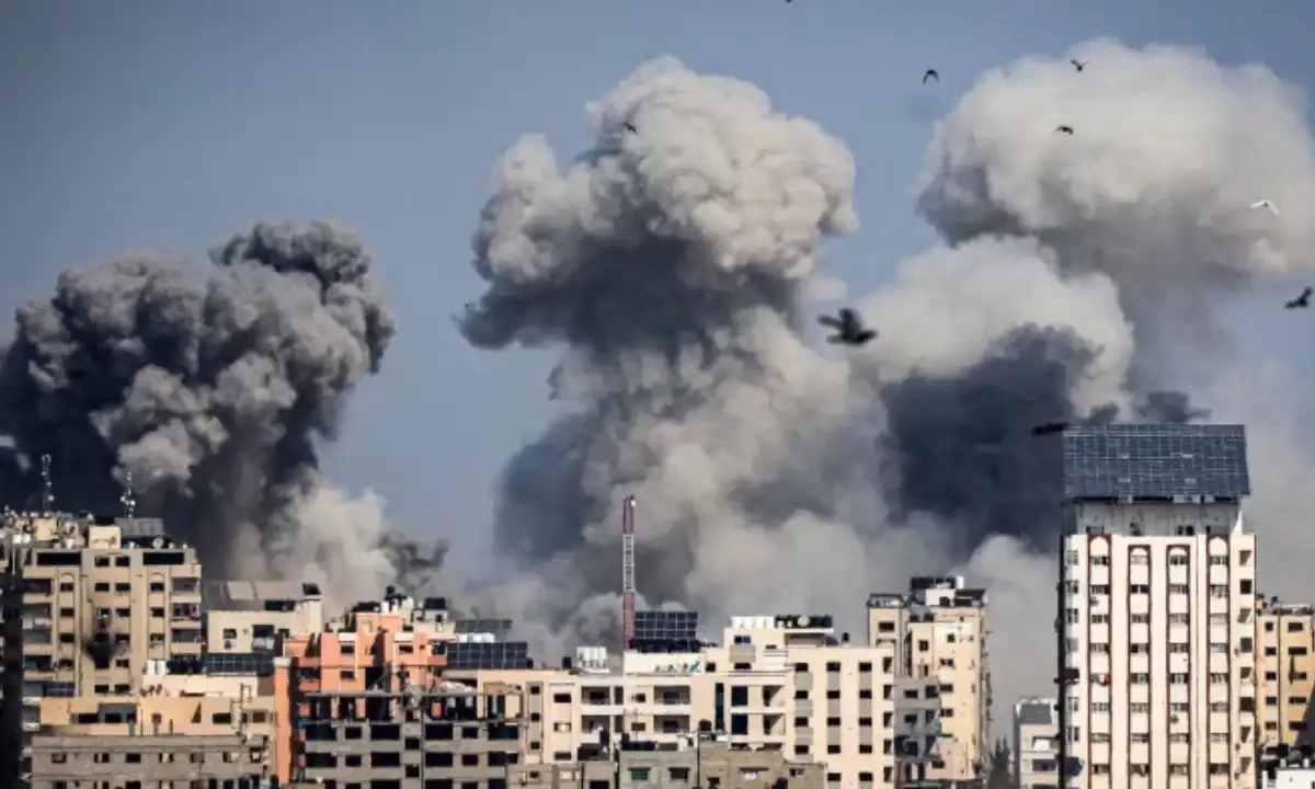 مشرقِ وسطیٰ میں جنگ کا خطرہ، 3 امریکی طیارہ بردار جہازوں سمیت 12 جنگی جہازوں کا بیڑا خلیج فارس روانہ