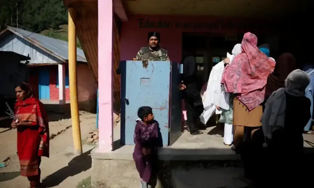 مقبوضہ جموں و کشمیر میں 10 سال بعد اسمبلی الیکشن کرانے کا اعلان