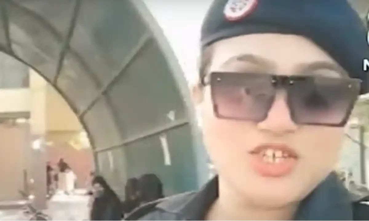 Lady constable suspended for making TikTok video on duty