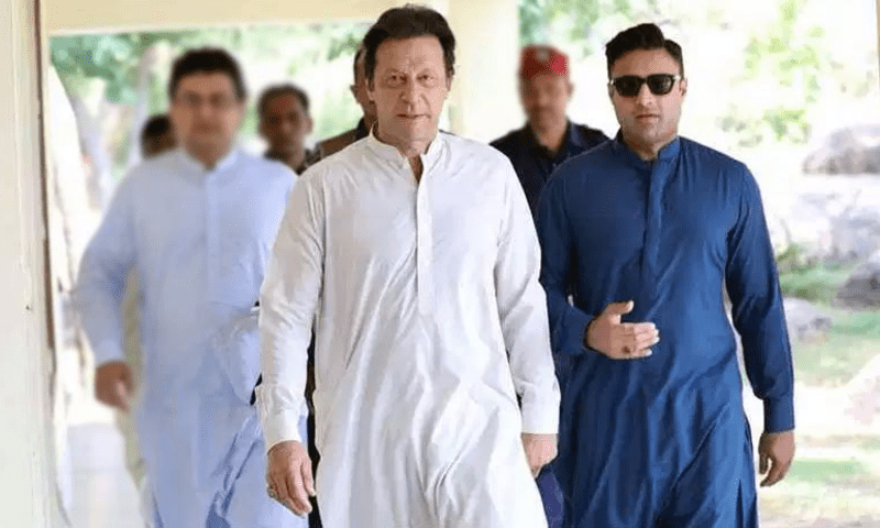 190 ملین پاؤنڈ کیس میں عمران خان کے قریبی ساتھی کی مشکلات میں بڑا اضافہ