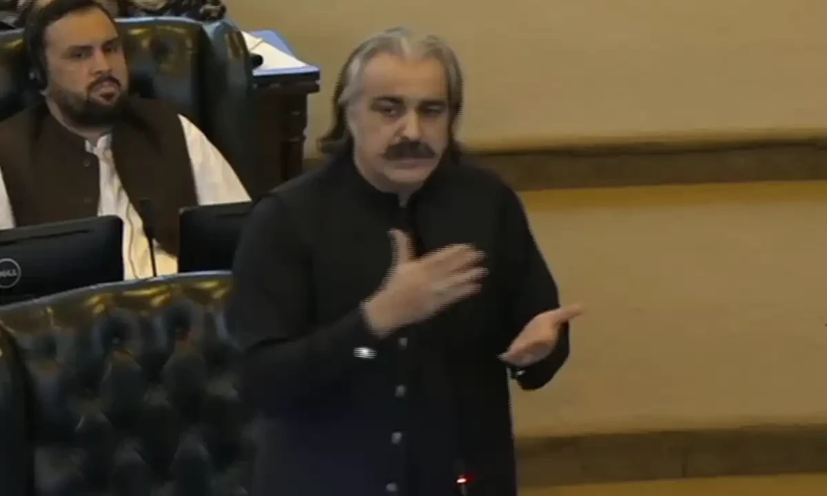 اگر آئی جی اسلام آباد کو نہ ہٹایا تو دوبارہ دھاوا بولیں گے، علی امین گنڈاپور