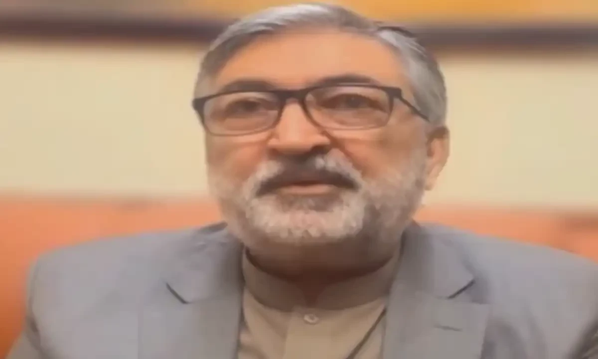 آئینی بینچز کی تشکیل اور چیف جسٹس کی تعیناتی: حکومت نے جے یو آئی کی پیٹھ میں چھرا کیسے گھونپا؟