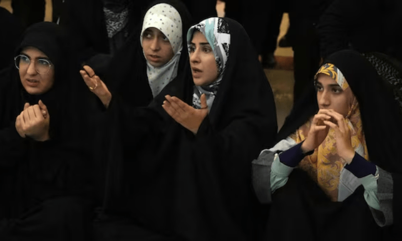 عدالت کا خلاف توقع فیصلہ، ایرانی یونیورسٹی میں احتجاجاً کپڑے اتارنے والی طالبہ آزاد